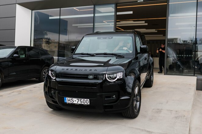 „Defender“ perdavimas Rokui Baciuškai | Organizatorių nuotr.