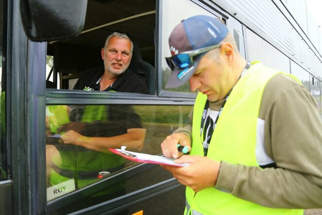 Europos autokroso etapui pasiruošę Vilkyčiai sulaukė pirmųjų dalyvių | Organizatorių nuotr.