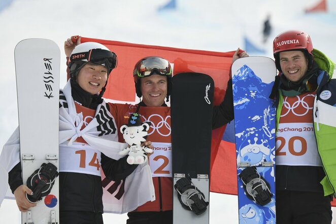 Vyrų snieglenčių sporto paralelinio didžiojo slalomo finalas | Scanpix nuotr.