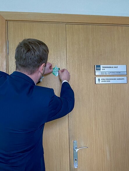 Paralimpiečių gilė papuošė Vytauto Didžiojo universiteto Sporto centrą | Paralympics.lt nuotr.