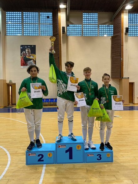 Jaunieji fechtuotojai išsiaiškino čempionus | Organizatorių nuotr.