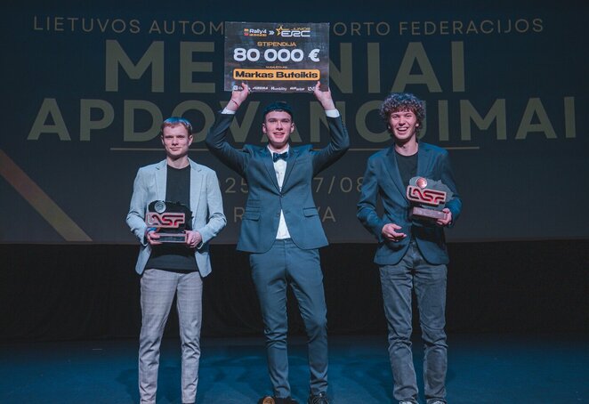 Iškilmingai pagerbti „Lithuanian Rally4 Trophy“ čempionato prizininkai | Organizatorių nuotr.
