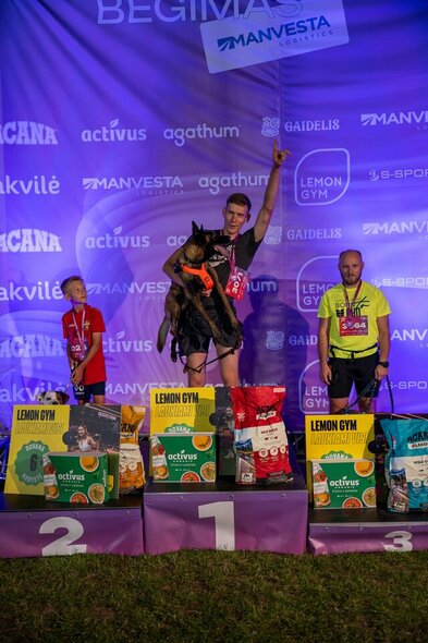 Šunų varžybų prizininkai | Organizatorių nuotr. Šunų varžybų prizininkai | Organizatorių nuotr.