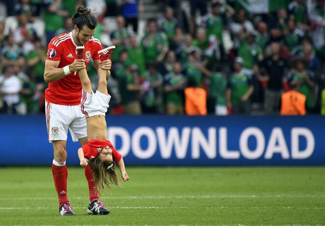 Garethas Bale'as su dukra Alba Viola | Scanpix nuotr.