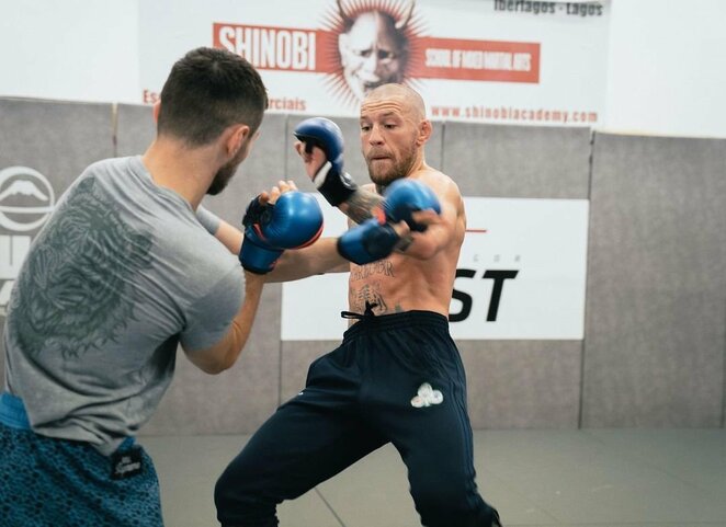 Conoro McGregoro pasiruošimas „UFC 257“ turnyrui | Instagram.com nuotr Conoro McGregoro pasiruošimas „UFC 257“ turnyrui | Instagram.com nuotr
