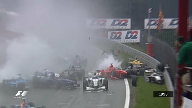 Masinė avarija 1998 m. Belgijos GP lenktynėse | Youtube.com nuotr.
