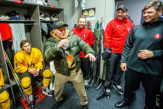 Eimantas Stanionis Kauno ledo rūmuose Lietuvos jaunimą mokė nugalėti jaudulį | hockey.lt nuotr.