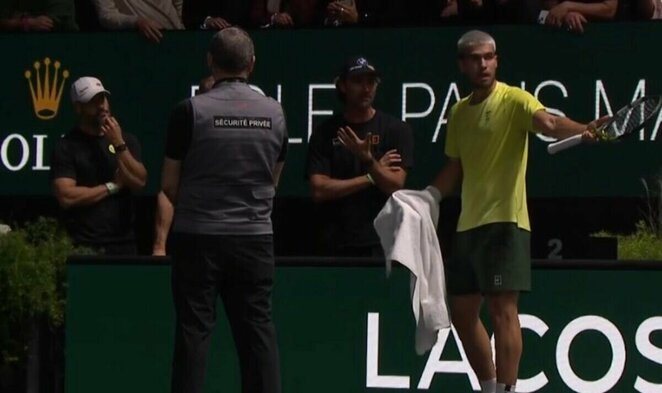 Carlosas Alcarazas | „Stop“ kadras Carlosas Alcarazas | „Stop“ kadras