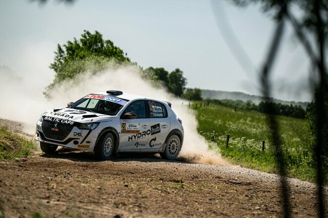 „Rally Žemaitija“ varžybose – sudėtingas „Viada-Multi FX“ kelias podiumo link | Komandos nuotr.