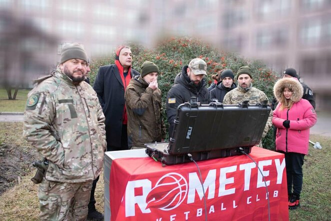 „Prometey“ įteikė 350 tūkstančių eurų vertės dovaną Ukrainos kariuomenei | Organizatorių nuotr.