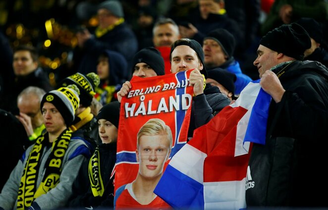 Norvegijos futbolo sirgaliai | Scanpix nuotr. Norvegijos futbolo sirgaliai | Scanpix nuotr.