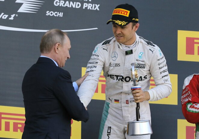 Nico Rosbergas ir Vladimiras Putinas | Scanpix nuotr.