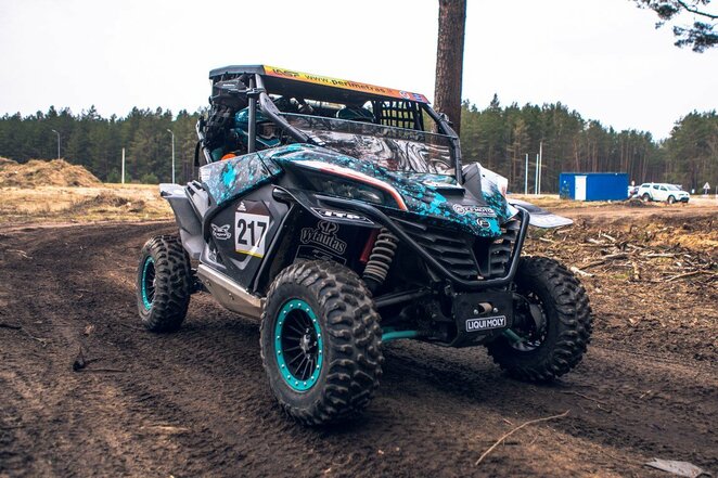 &bdquo;CFMOTO Racing Team&ldquo; ekipa pirmame &bdquo;Perimetro&ldquo; etape | Mariaus Kunigiškio nuotr.